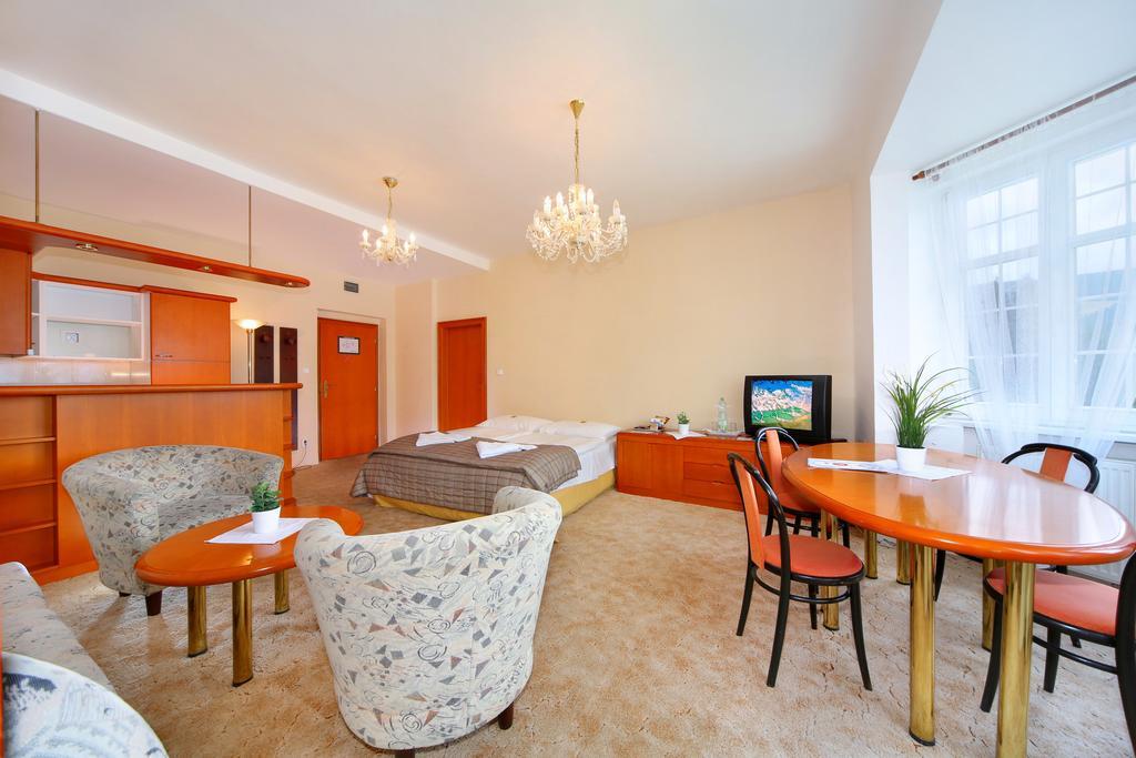 Palace Club Špindlerŭv Mlýn Δωμάτιο φωτογραφία